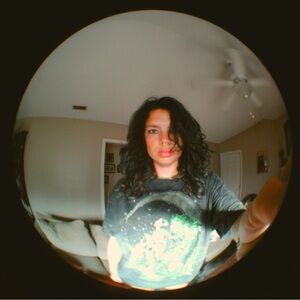 Meet your Posher, Eliza